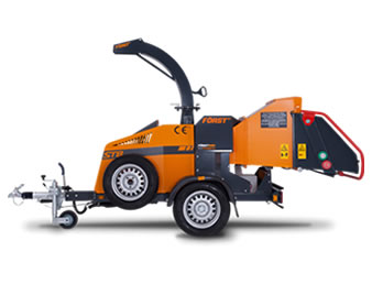 FORST ST8 - 8'' (200mm) TOWABLE WOOD CHIPPER